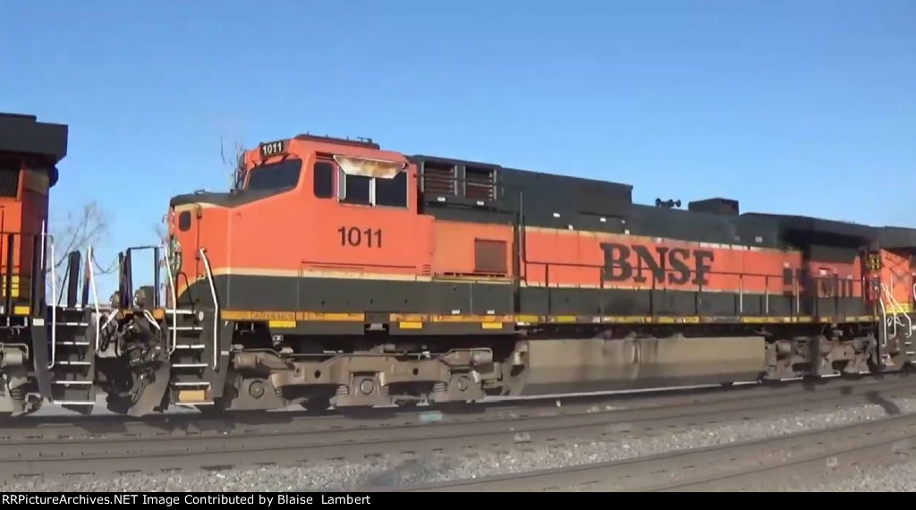 NS 33G